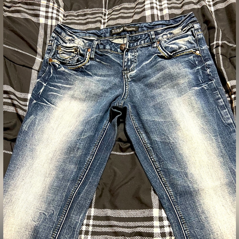 Size 9 ZCO jeans.